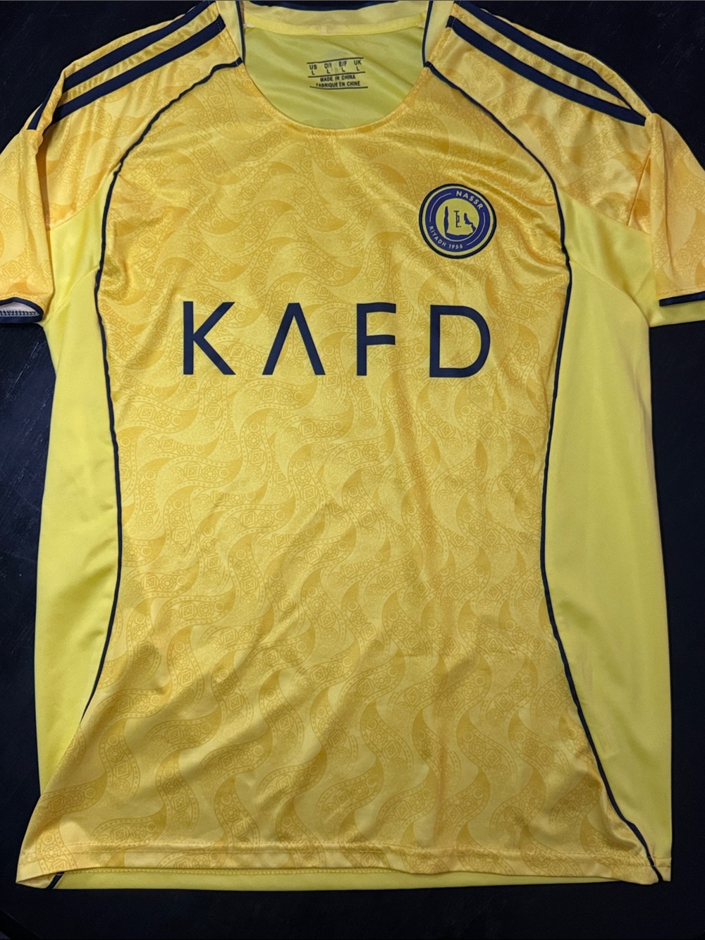 Ronaldo Yellow Men's Short-Sleeve Football Jersey with Navy Accents